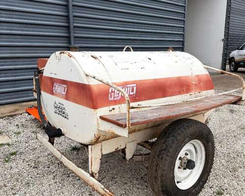 Cisterna Gentili 1500 LT con Bomba