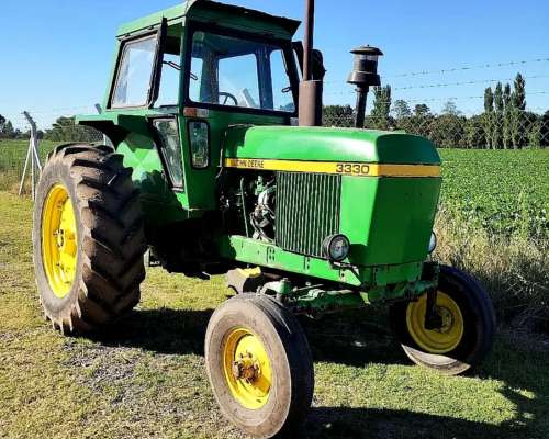 John Deere 3330 muy Buen Estado