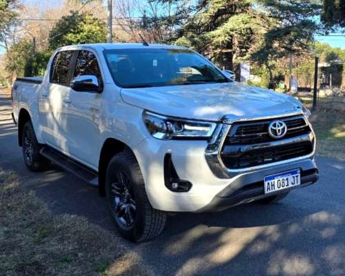 Toyota Hilux 2.8 TDI CD 4X4 Srv+ AT6 2025nafta U$45.199