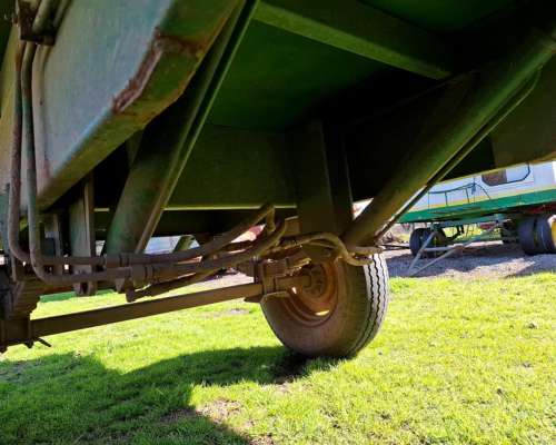 Acoplado Vuelco Trasero SYB 4 TN