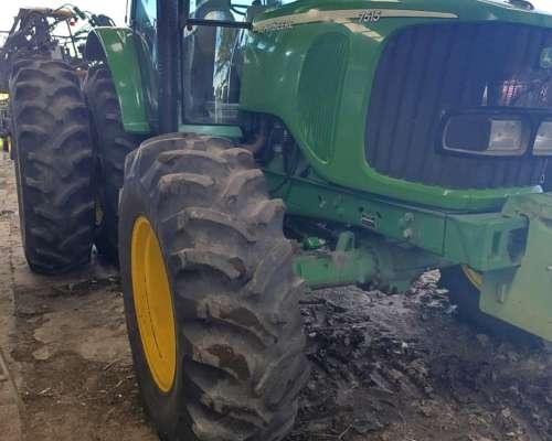Tractor John Deere 7515