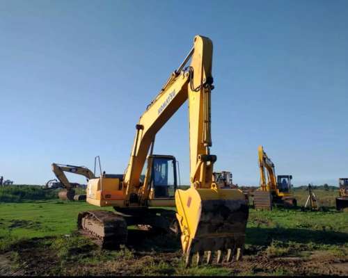 Komatsu PC 200-7, con Zapata de 0,7