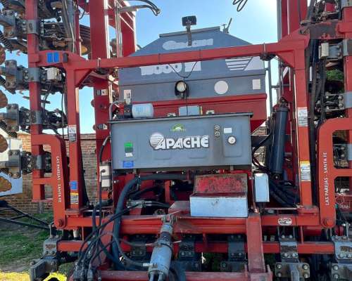 Sembradora Apache 18000 37 Lineas