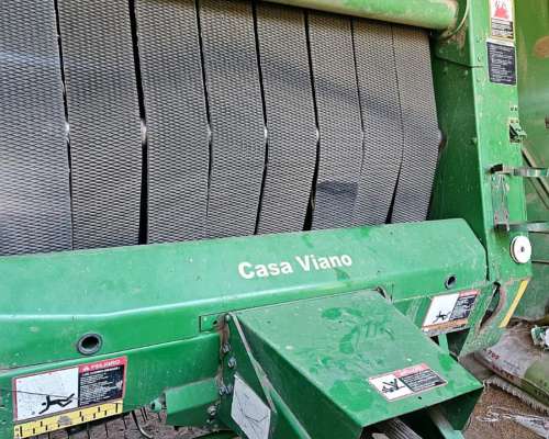 Rotoenfardadora John Deere 567