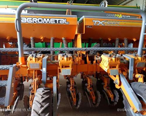 Agrometal TX Mega de 20 a 42 a Placa Doble Fert.