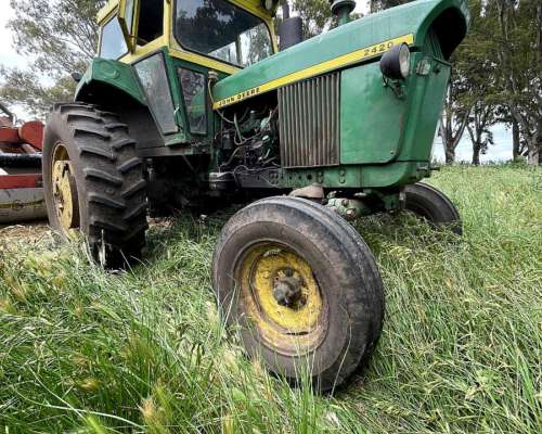 Tractor John Deere 2420