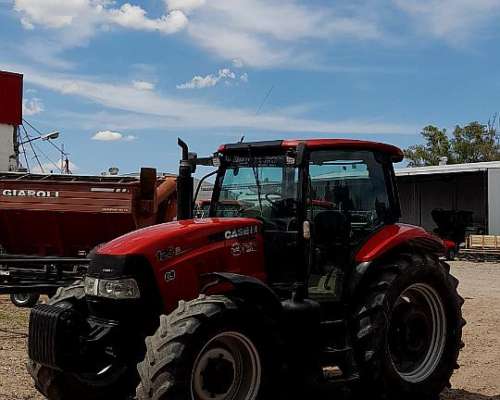 Tractor Case Farmall 125