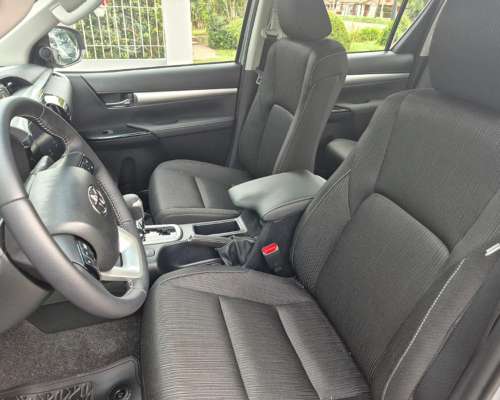 Toyota Hilux SRV 4X2 Automática (0 KM)