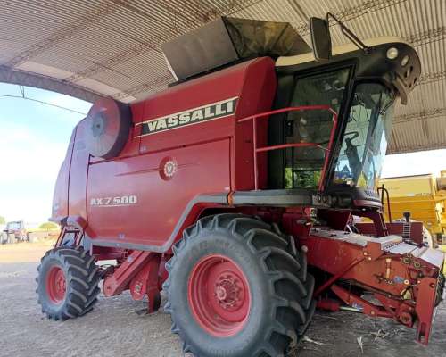 Vassalli AX 7500 2011 - Doble Traccion - Piloto - 35 Pies