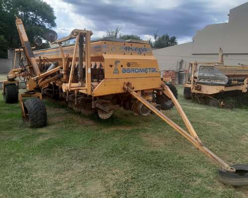 Sembradora Agrometal TX Mega 16 a 52 Mecánica