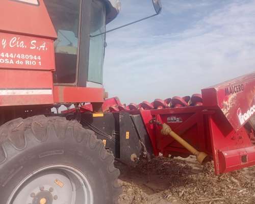 Massey FERGUSON34 MÁS Maizero y Tolva de 14