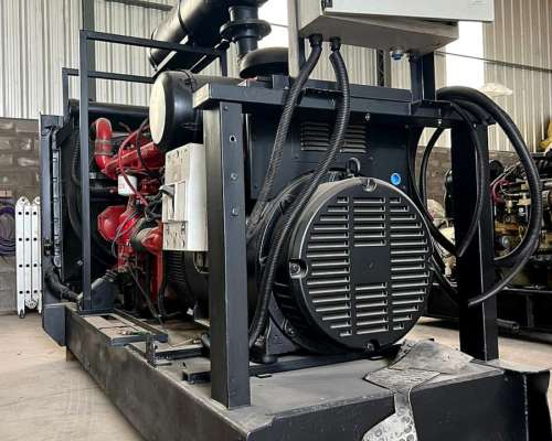 Ge 300 KVA Scania, Alternador WEG Nuevo
