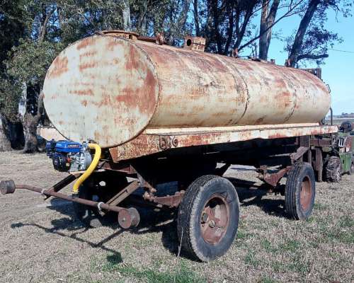 Acoplado Tanque Regador 7000 Litros