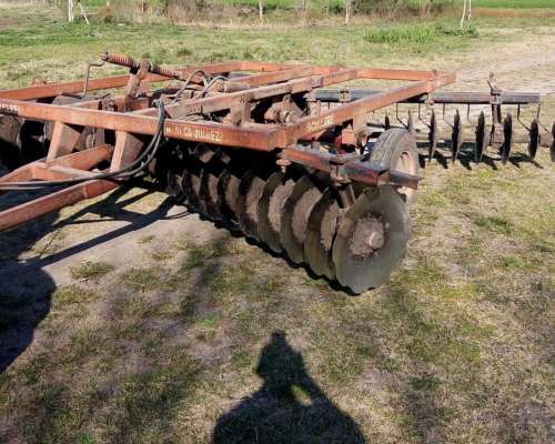 Rastra 40 Discos. Semi Pesada.