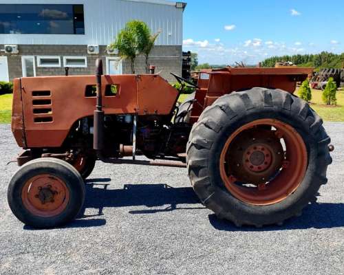 Tractor Zanello UP-10 con Levante de 3 Puntos