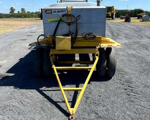 Acoplado Tanque Combinado de 3.400lts para Agua