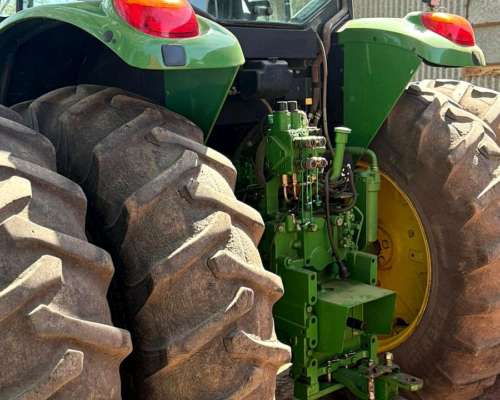 Tractor John Deere 7515