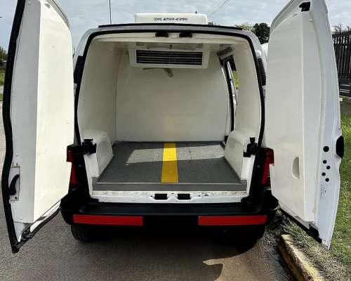 Vendo Peugeot Partner 1.6 HDI Furgon con Equipo de Frio.