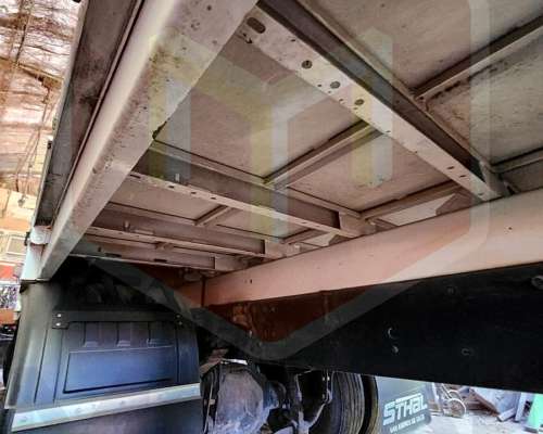 Carroceria Baranda Volcable Sthal Modelo 2025