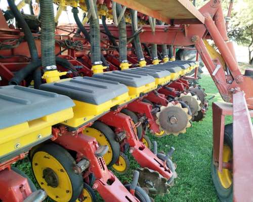 Sembradora de Granos Finos, Marca Super Walter