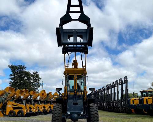 Pala Cargadora con Garra Forestal 3500kg Sinomach 937hg