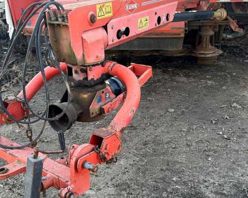 Segadora Kuhn FC 302 R 3m