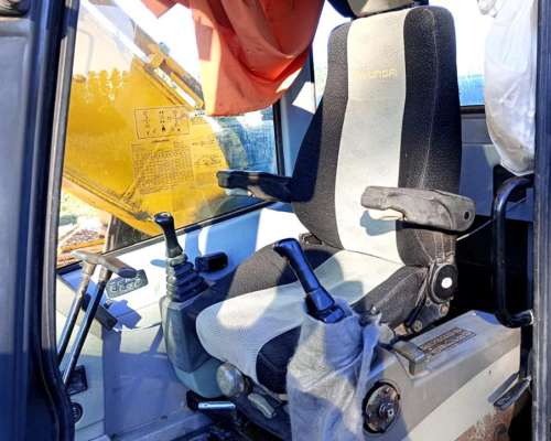 Excavadora Hyundai Robex 220 LC