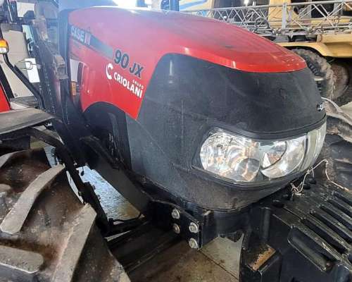 Tractor Case JX 90 C/ Pala OM, año 2021