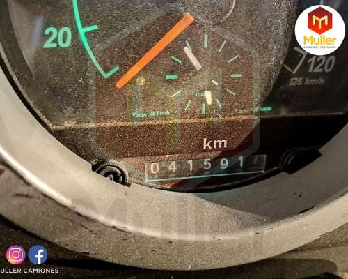 Ford Cargo 1317e Modelo 2010 con Hidro Grúa