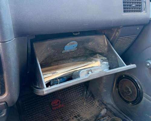 Toyota Hilux 2.4 4X2 Cabina Simple año 1997