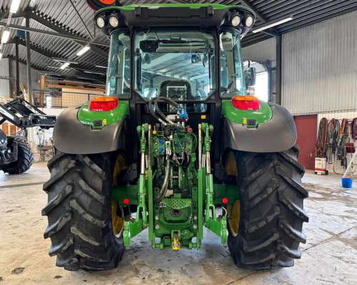 Tractor John Deere 6115 RC