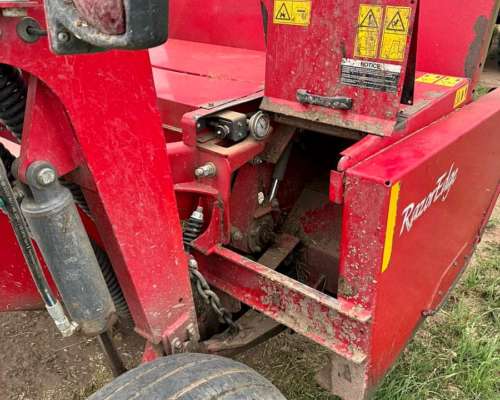 Segadora Hesston Challenger 1393, 4 Metros, 8 Discos, 2022,