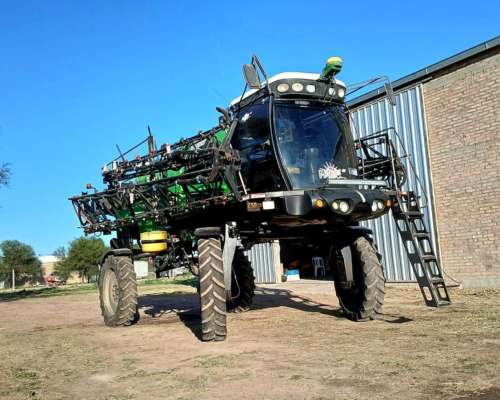 Pulverizadora Metalfor 3200 + Piloto John Deere + 9 Cortes