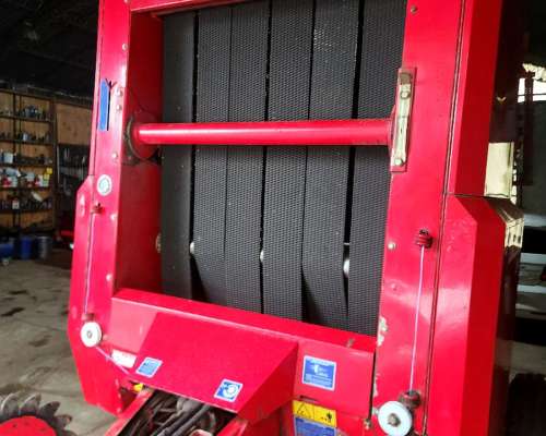 Rotoenfardadora Mainero 5870 Monitor