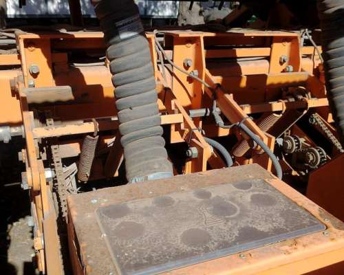 Sembradora Agrometal TX Mega 20/52 Fertilización Simple