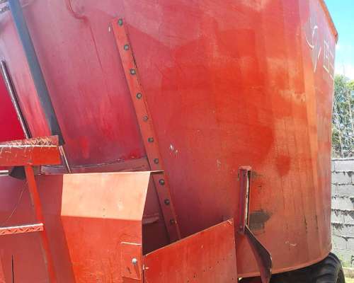 Mixer GEA 14 Mts con Neumaticos y Balanza (mx011)
