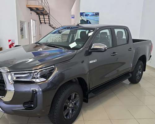 Toyota Hilux SRV 4X4 Automatica