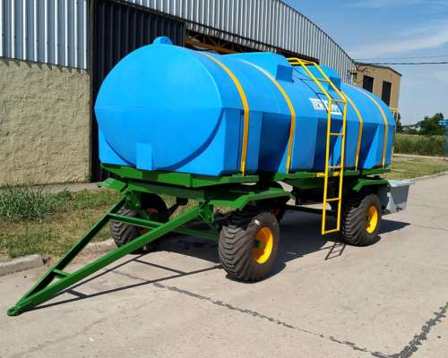 Tanque Bebedero Movil 10.000/12000lts con Batea. Tecno Campo