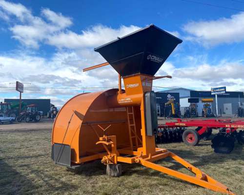 Embolsadora de Granos Cinalli EG9000 de 9 Pies