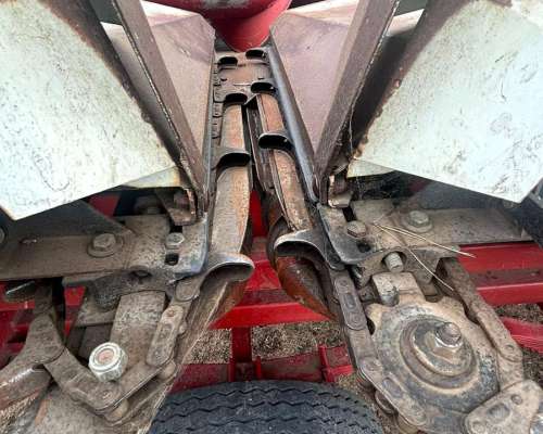 Maicero - Maizco de 12 a 70 CMS - año 2015 - EMB Claas