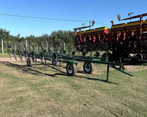 Rastrillo Agroindustria en V de 14 Estrellas Reparado