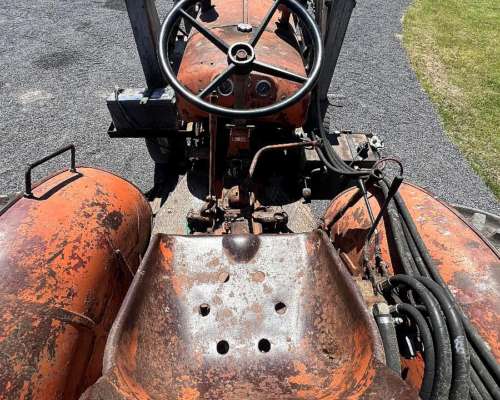 Tractor Someca 45 con Pala Frontal Omar Martin