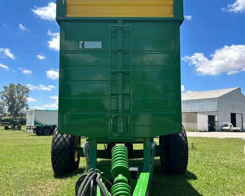 Carro Volcador Forrajero AV30