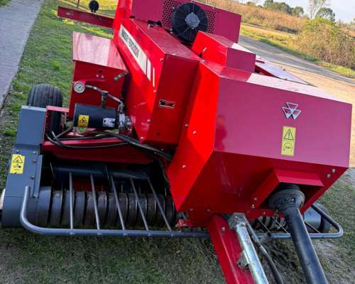 Enfardadora Massey Ferguson 1838