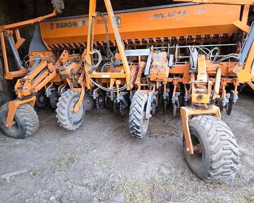 Vendo Sembradora, Sembradora Agrometal MXY II - año 2