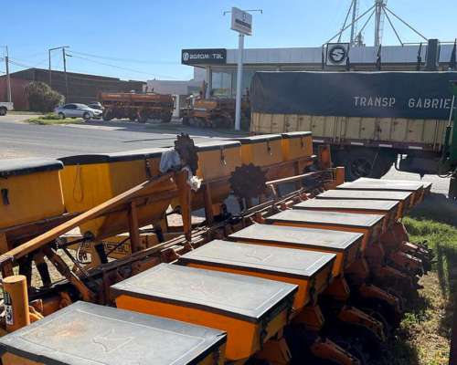 Sembradora Agrometal TX2 9 a 52 Grano Grueso Usada