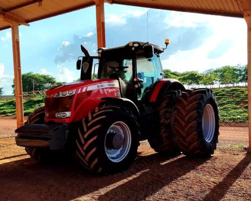 Tractor Massey Ferguson 8670 320hp