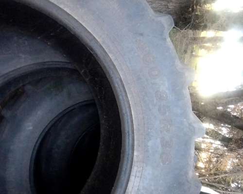 Cubiertas Radiales 460-85/38 Usadas