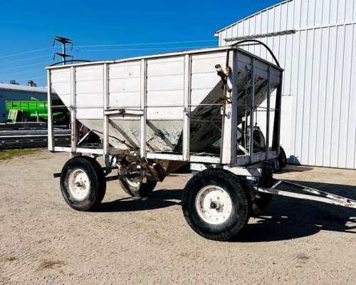 Tolva Semillera Aiello 8 TN.