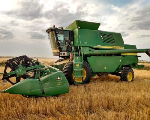 Cosechadora John Deere 1550
